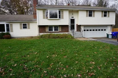30 Dix Rd 1