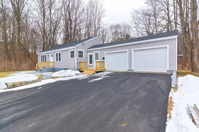 41 Auburn Pl 1