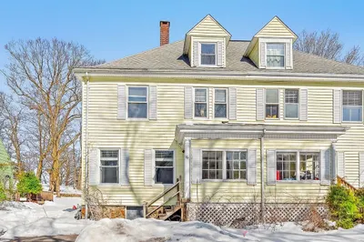 16 Bancroft Park #16