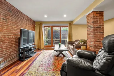 612 Columbus Ave #B-2 1