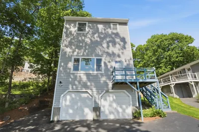 30 Golden Hills Road 1