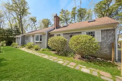 527 S Orleans Rd 1