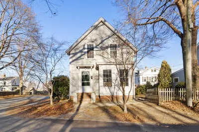 97r Mt Pleasant Ave 1
