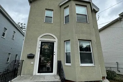 191 Webster Ave 1
