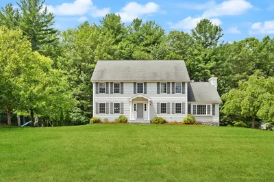 24 Caldwell Dr 1