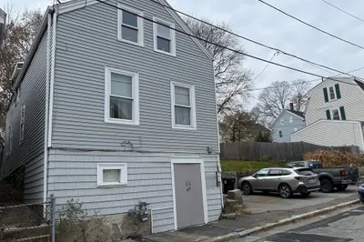 12 Varney St 1