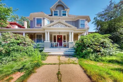 104 Englewood Ave 1