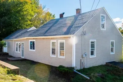 38 Sturbridge Rd 1