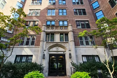 988 Memorial Drive #82 1
