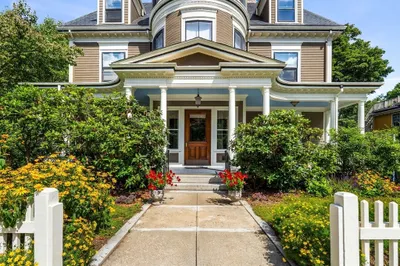 11 Revere St #6