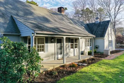 40 Baldwin Rd 1