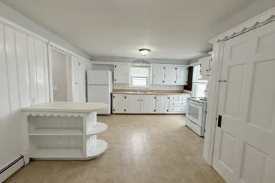 18 Taunton St #18A 1