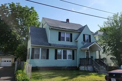 25 W Glen St