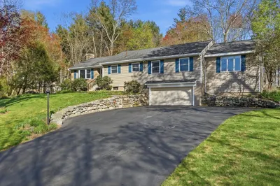 18 Brian Rd