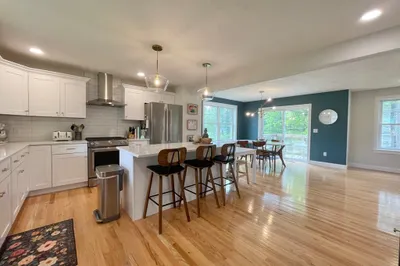 123 Pleasant Street 1