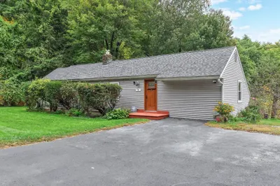 43 Mashapaug Rd 1