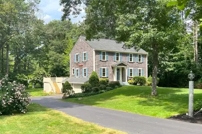 96 Plantation Dr