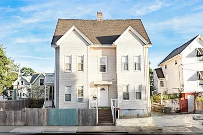 76 High Rock St