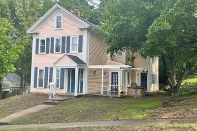 8 Chestnut St 1