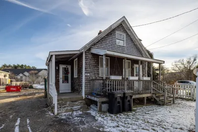627 State Rd