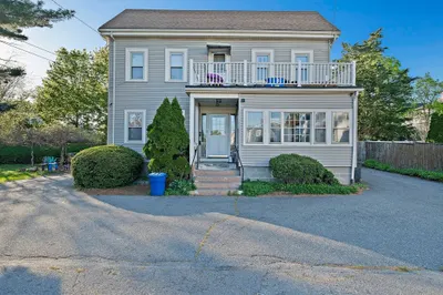 2 Hammond Ct #1