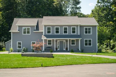 2 Jeffrey Ln 1