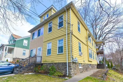 94 Whitmarsh Ave 1