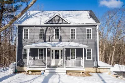209 N Spencer Rd 1