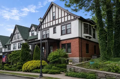 18 Eaton Ct #18 1