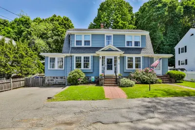 30 Governors Rd 1
