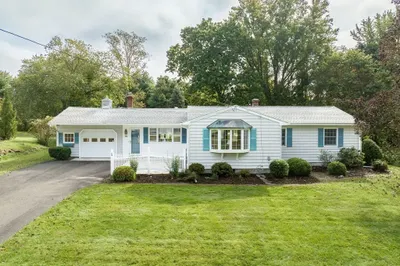 14 Country Ln 1