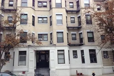 65 Burbank St #23