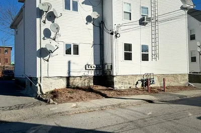 7 Mason St #1R 1