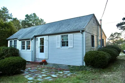 7 Wallwind Dr 1