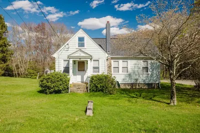 503 Bark St 1