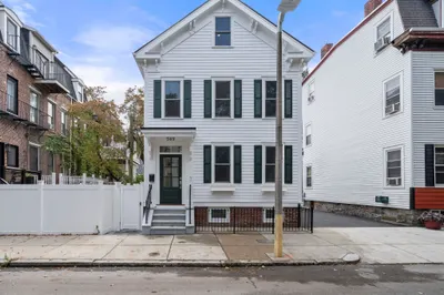569 East 7th Street 1