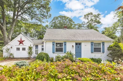 112 Osterville West Barnstable Rd 1