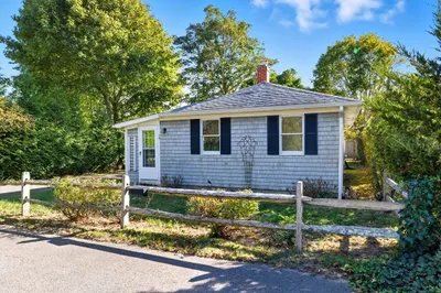 35 Pleasant View Ave