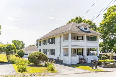 12-14 Wayside Ave #1 1