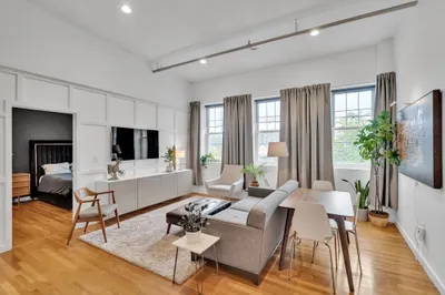 960 Broadway #11