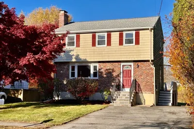 72 Grassland St 1
