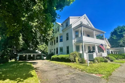 1104 Humphrey St #3