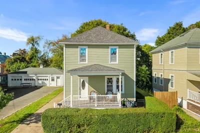 69 Milford St 1