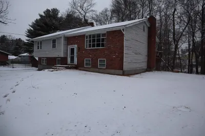 196 Chapin Rd
