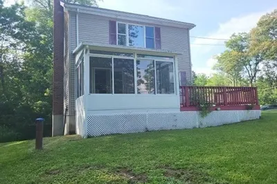 10 West Ave
