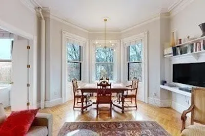 144 Commonwealth Ave #5 1