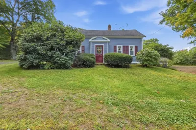 70 Old Princeton Rd 1