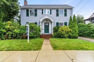10 West Avenue