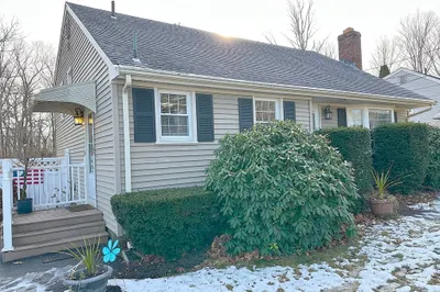 681 North Cary Street 1