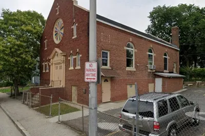 17 Hawley St 1